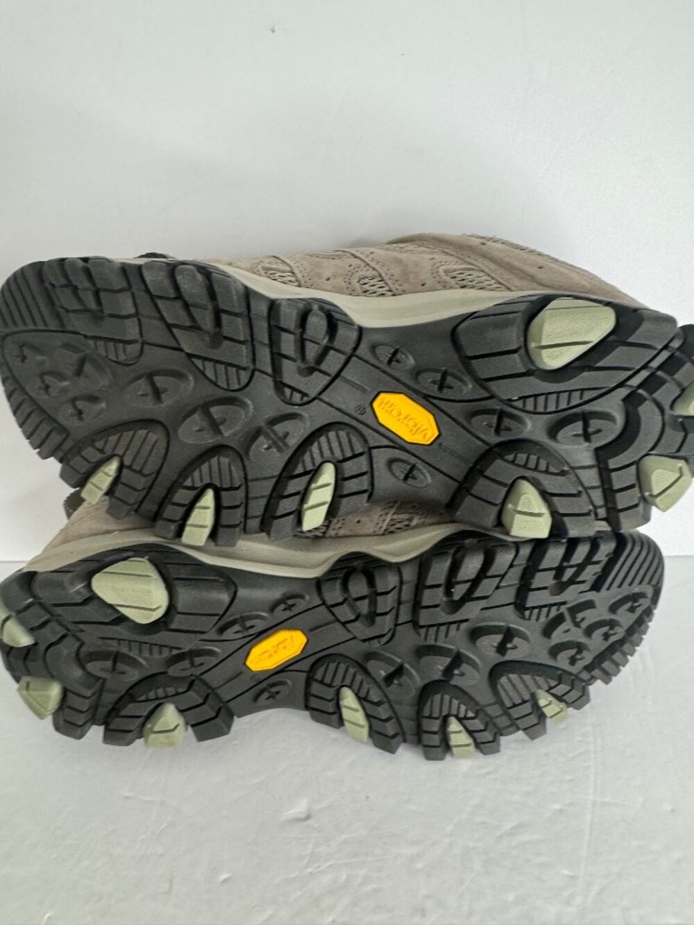 New Merrell Moab 3 Women's US 8.5 EU 39 Hiking Shoes Sneakers Brindle/Tea - Picture 7 of 7